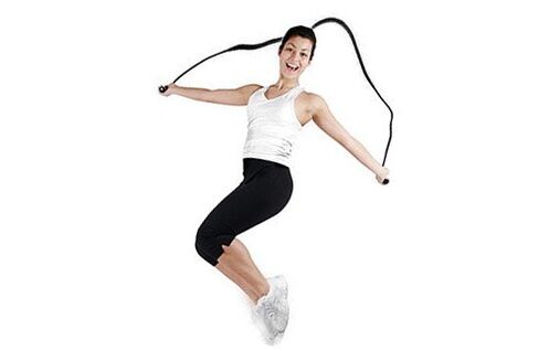 Exercise on the rope to reduce the weight of the abdomen and sides